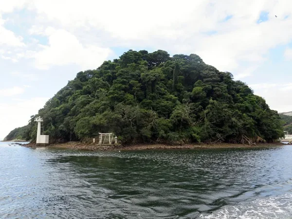煙島：淡路島禁足地に潜む祟りの恐怖と平敦盛首塚の怨念が引き起こす心霊噂