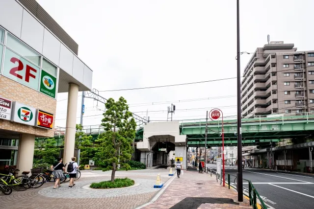 三河島駅前：東京大空襲焼け跡と三河島列車事故の亡魂が響く闇