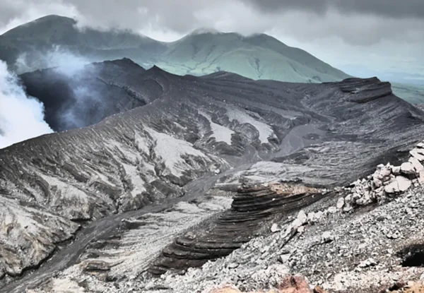 鬼火の正体を追え！阿蘇山はUFO基地か霊界の入口か？