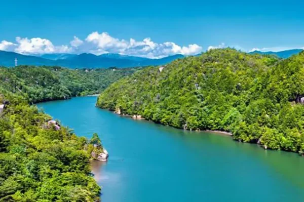 恵那峡の心霊湖：水没集落の過去と浮かぶ怪光