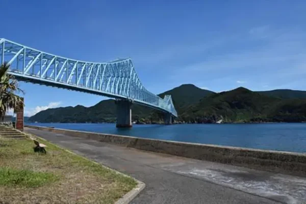 生月島：夜の集落に現れる幽霊と不思議な光