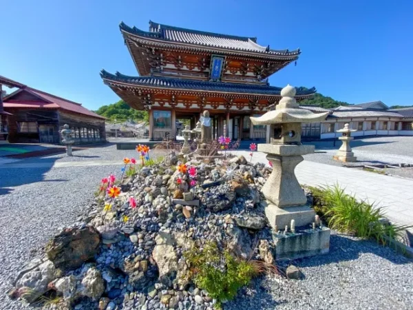 日本一有名な心霊スポットはどこだ？その恐怖の真相に迫る！