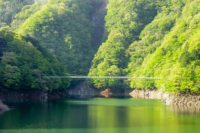 秩父湖橋（大洞川吊り橋）：夜の霊と事故の恐怖