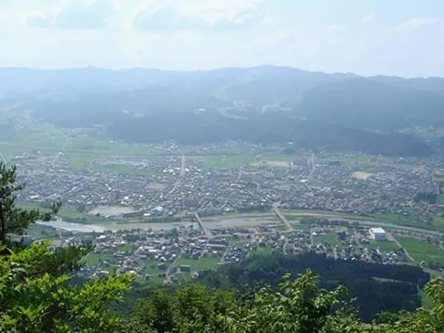 六日町の怪:廃旅館と霊の恐怖