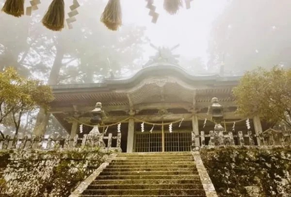玉置神社：霧の山奥に響く古代の霊場に漂うシャーマン霊の心霊噂
