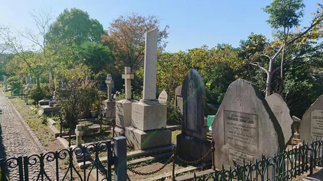 横浜外国人墓地:元町に潜む黒人霊や白い女性の恐怖と門が勝手に揺れる心霊噂