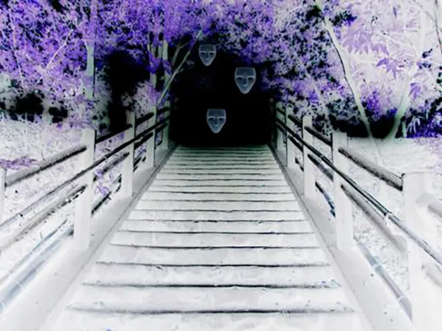 幽霊を呼ぶ方法：霊感ゼロから怪奇体験への道