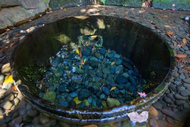 龍脈が呼び覚ます心霊の囁き！パワースポットの裏側に潜む恐怖