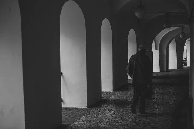 イスラム教のバルザフ障壁の世界と審判の日までの隔たり