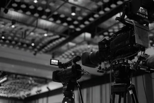 心霊番組がテレビから消えた理由:本物の祟りかコンプラか…地上波が恐れた禁断の真相