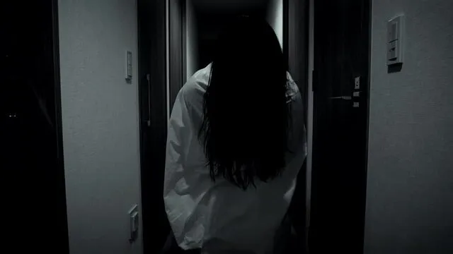 心霊スポットから霊を持ち帰る恐怖：国内外の実例と体験談が語る真実！